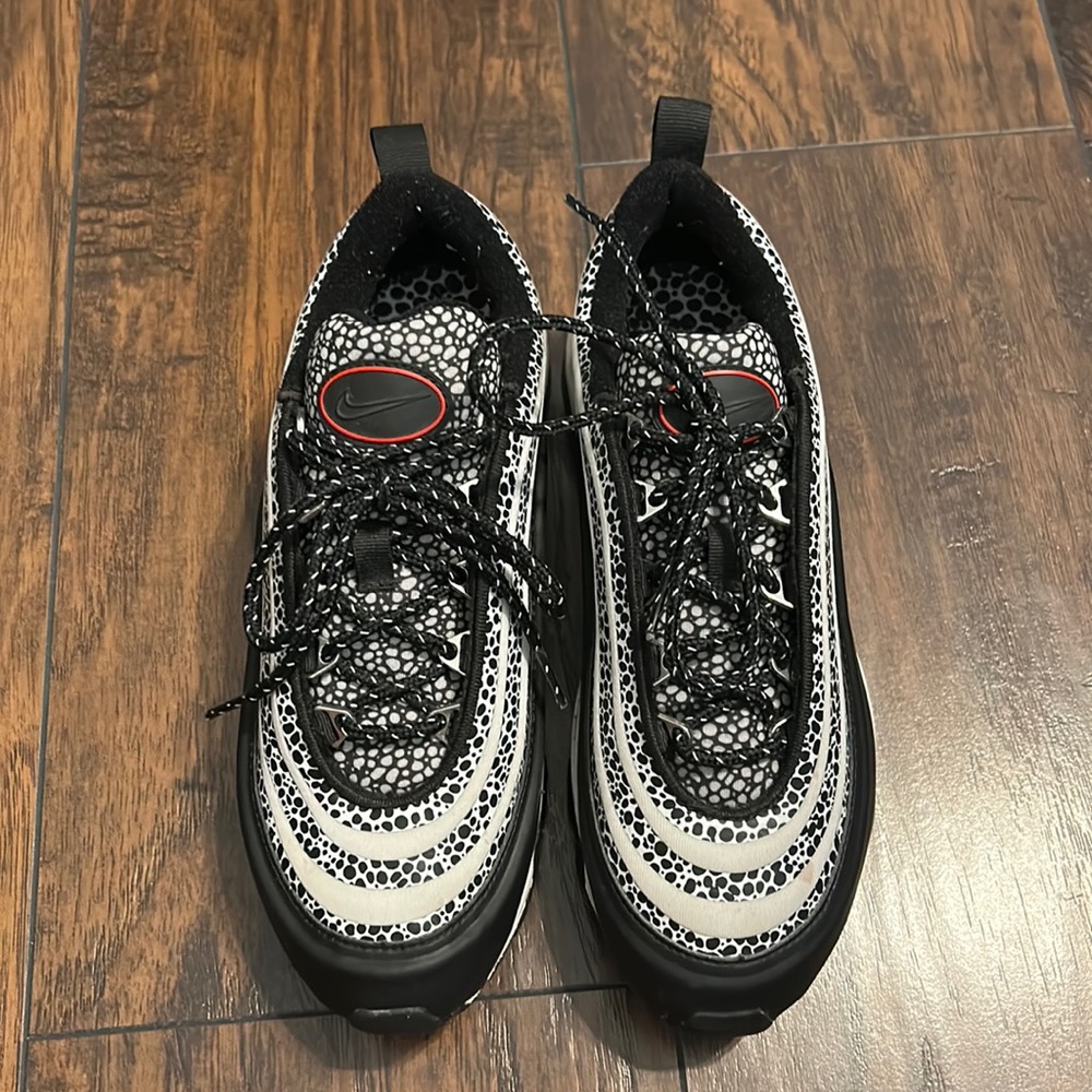NIKE AIR MAX 97